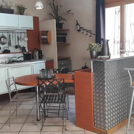 Joli Loft Dans Village Pittoresque * Péret