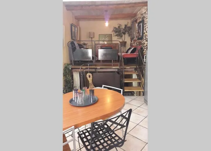 Appartement Joli Loft Dans Village Pittoresque *
