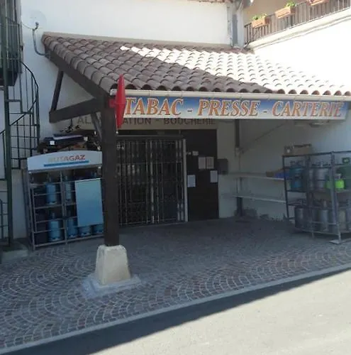 Joli Loft Dans Village Pittoresque Péret