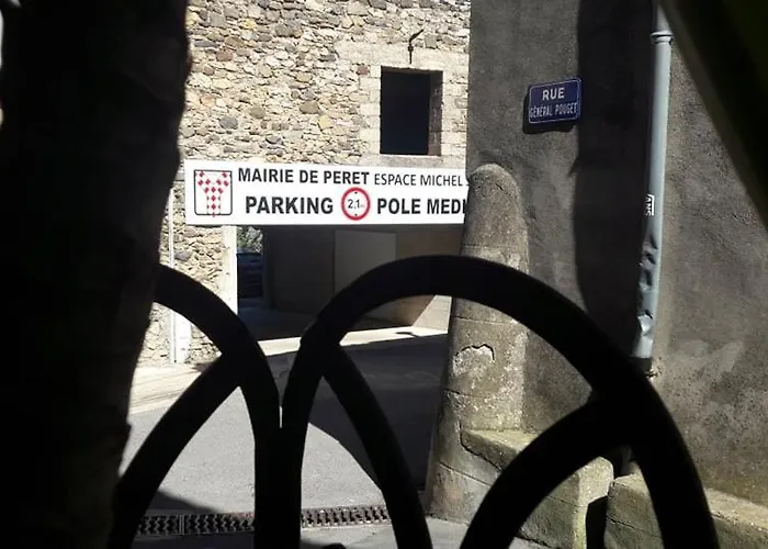 Joli Loft Dans Village Pittoresque Appartement Péret